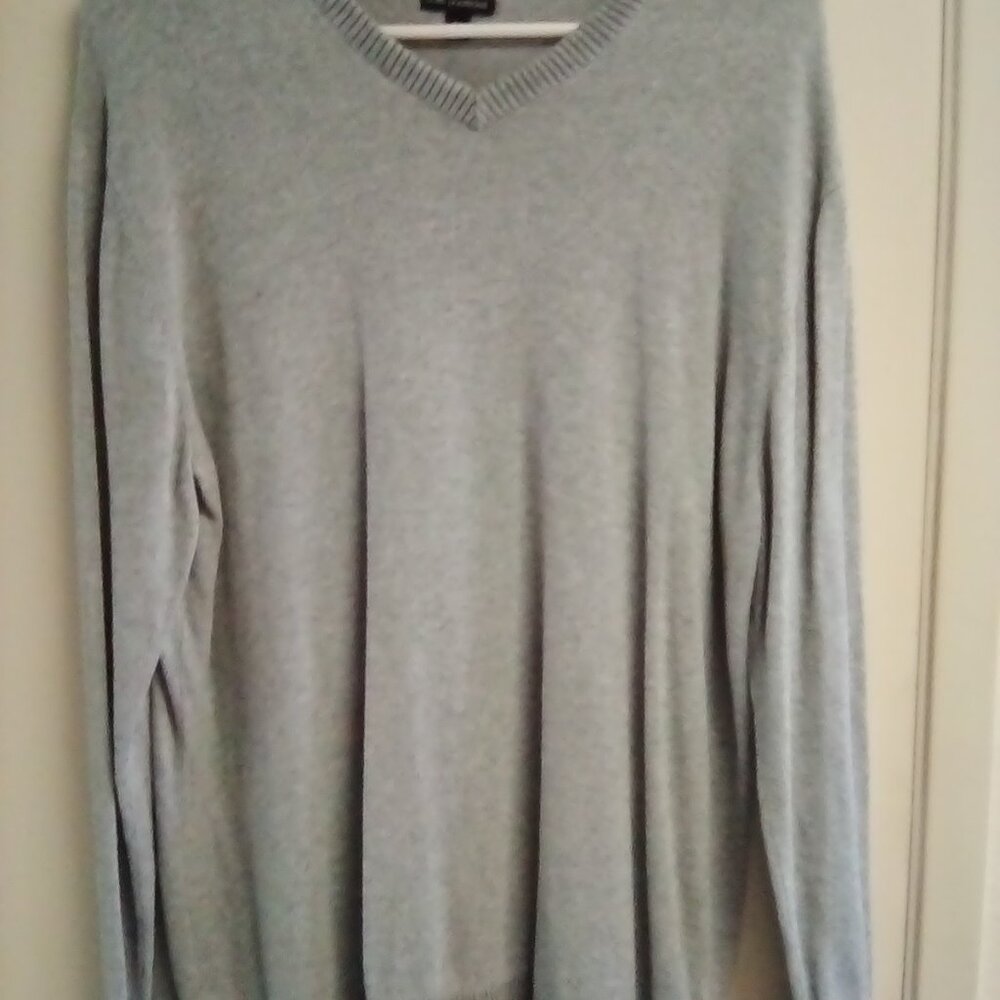 Men's Sons of Intrigue Gray V Neck Sweater Med